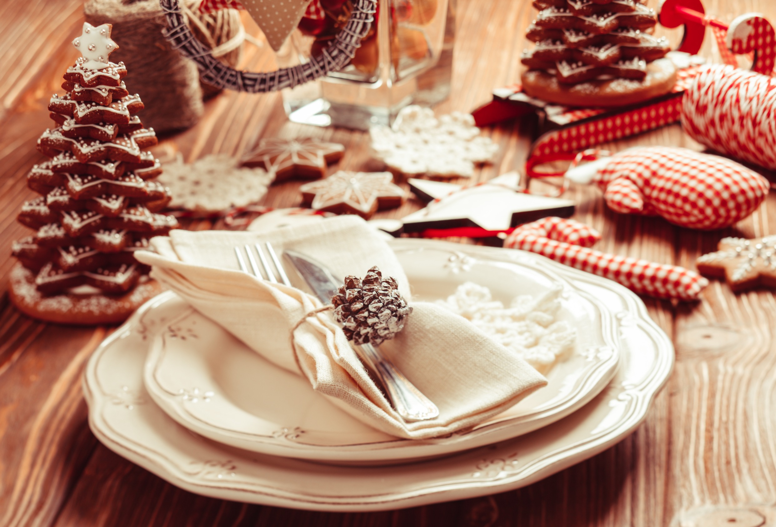 5 Christmas Dining Table Decoration Ideas
